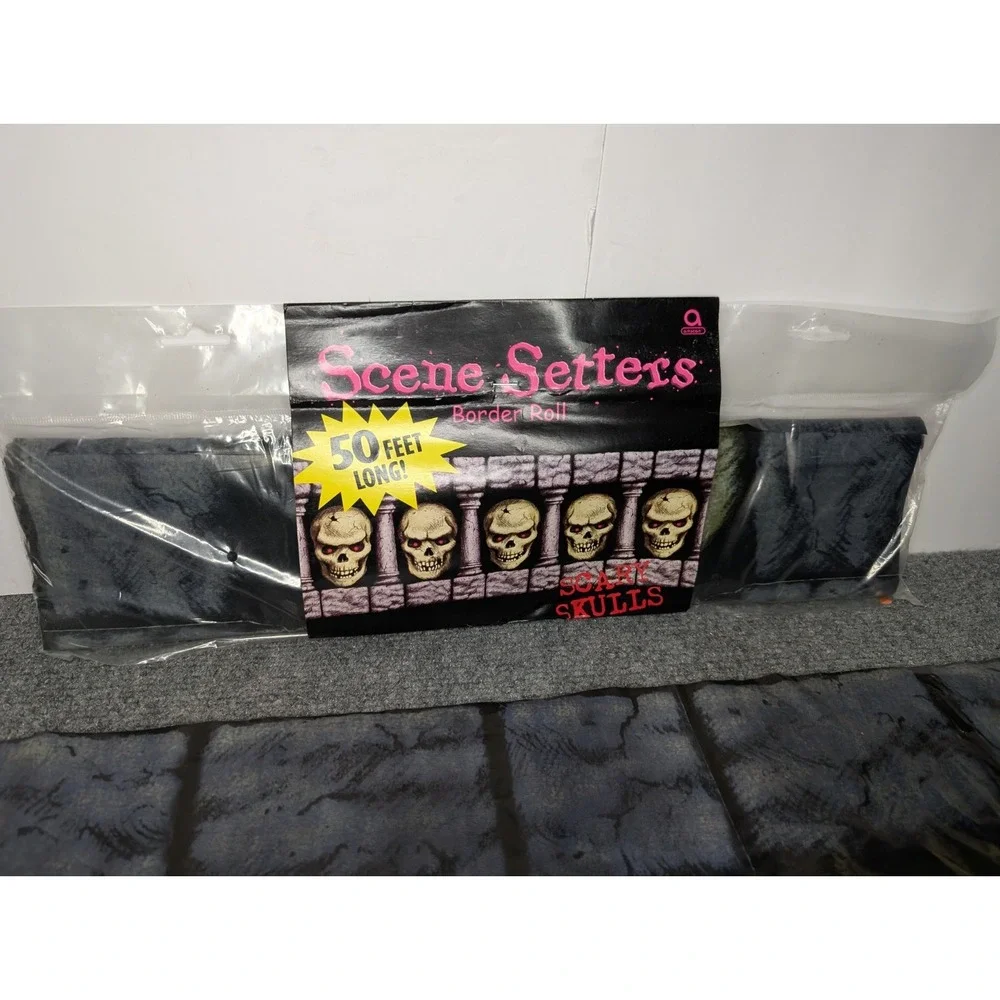 Amscan Scene Setters Border Roll Scary Skulls 1 NEW 50ft Roll/‎ 1  25ft Dungeon